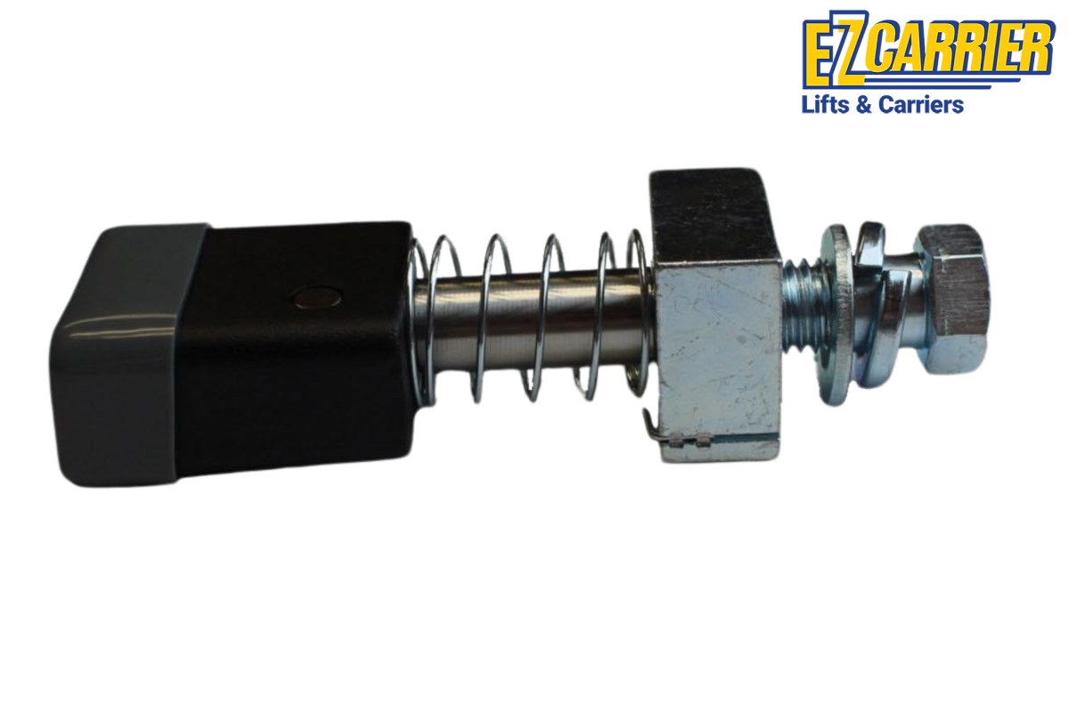 silent-locking-hitch-pin-with-lock-class-3